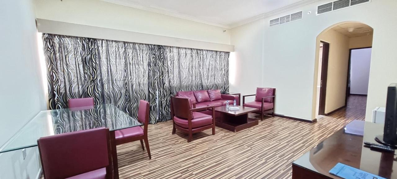 ראס אל חאימה Grand Pj Hotel מראה חיצוני תמונה