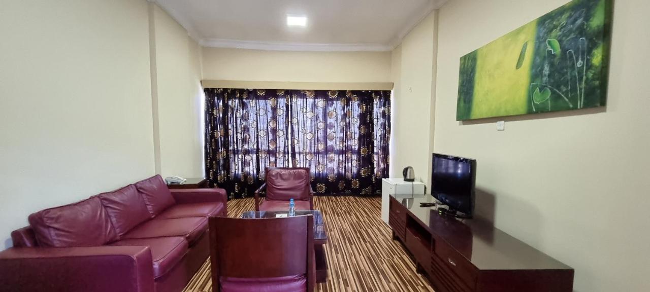 ראס אל חאימה Grand Pj Hotel מראה חיצוני תמונה