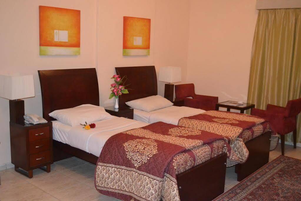 ראס אל חאימה Grand Pj Hotel מראה חיצוני תמונה